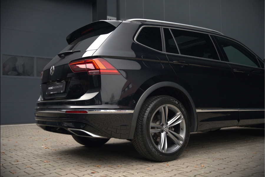 Volkswagen Tiguan Allspace 1.5 TSI DSG Highline Business R | R-Line | Panoramadak | Trekhaak | Massage | Stoelverwarming | Stuurverwarming | Keyless | Camera | Adaptive Cruise Control | Apple Carplay | Navigatie | Virtual Cockpit | Automaat | *5