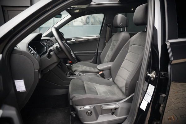 Volkswagen Tiguan Allspace 1.5 TSI DSG Highline Business R | R-Line | Panoramadak | Trekhaak | Massage | Stoelverwarming | Stuurverwarming | Keyless | Camera | Adaptive Cruise Control | Apple Carplay | Navigatie | Virtual Cockpit | Automaat | *5