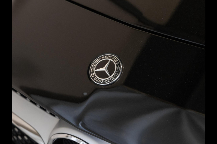 Mercedes-Benz CLA-Klasse Shooting Brake 180 Line: AMG / 122pk / Achteruitrij camera / Stoelverwarming /