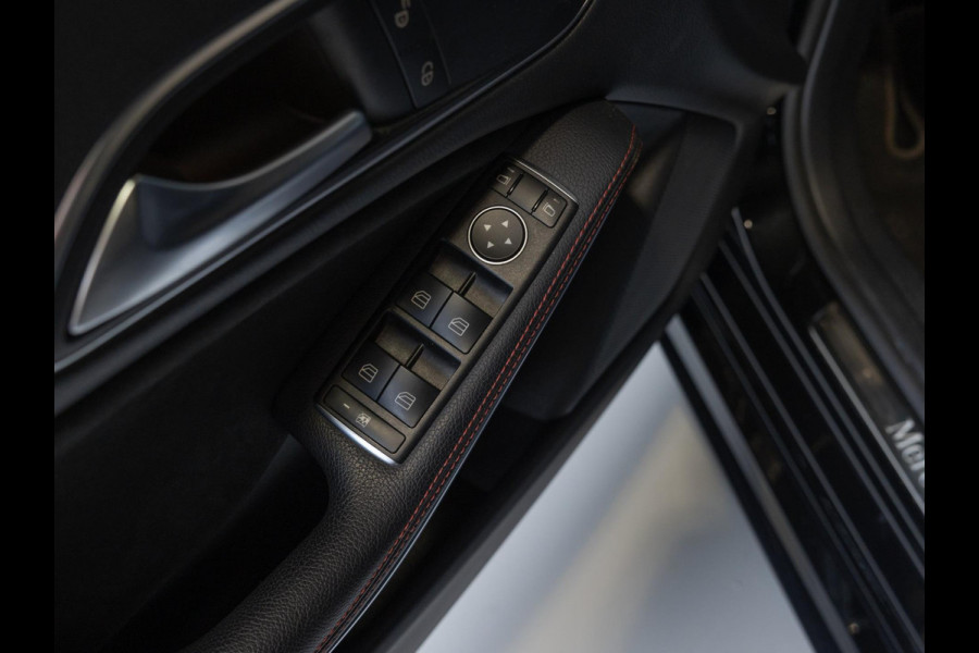 Mercedes-Benz CLA-Klasse Shooting Brake 180 Line: AMG / 122pk / Achteruitrij camera / Stoelverwarming /