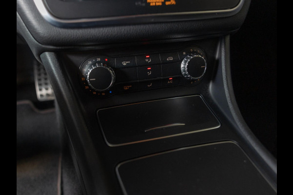 Mercedes-Benz CLA-Klasse Shooting Brake 180 Line: AMG / 122pk / Achteruitrij camera / Stoelverwarming /