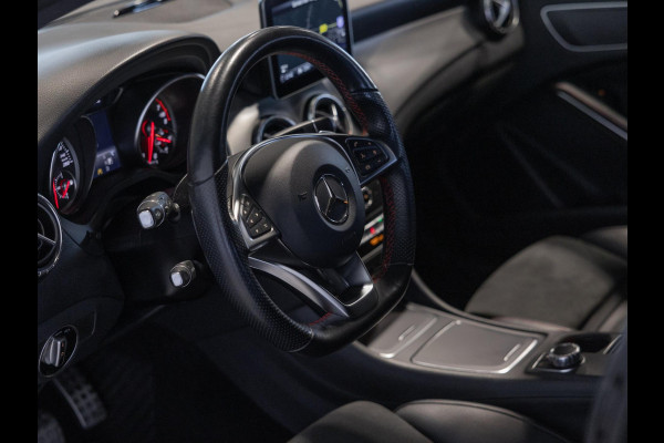 Mercedes-Benz CLA-Klasse Shooting Brake 180 Line: AMG / 122pk / Achteruitrij camera / Stoelverwarming /