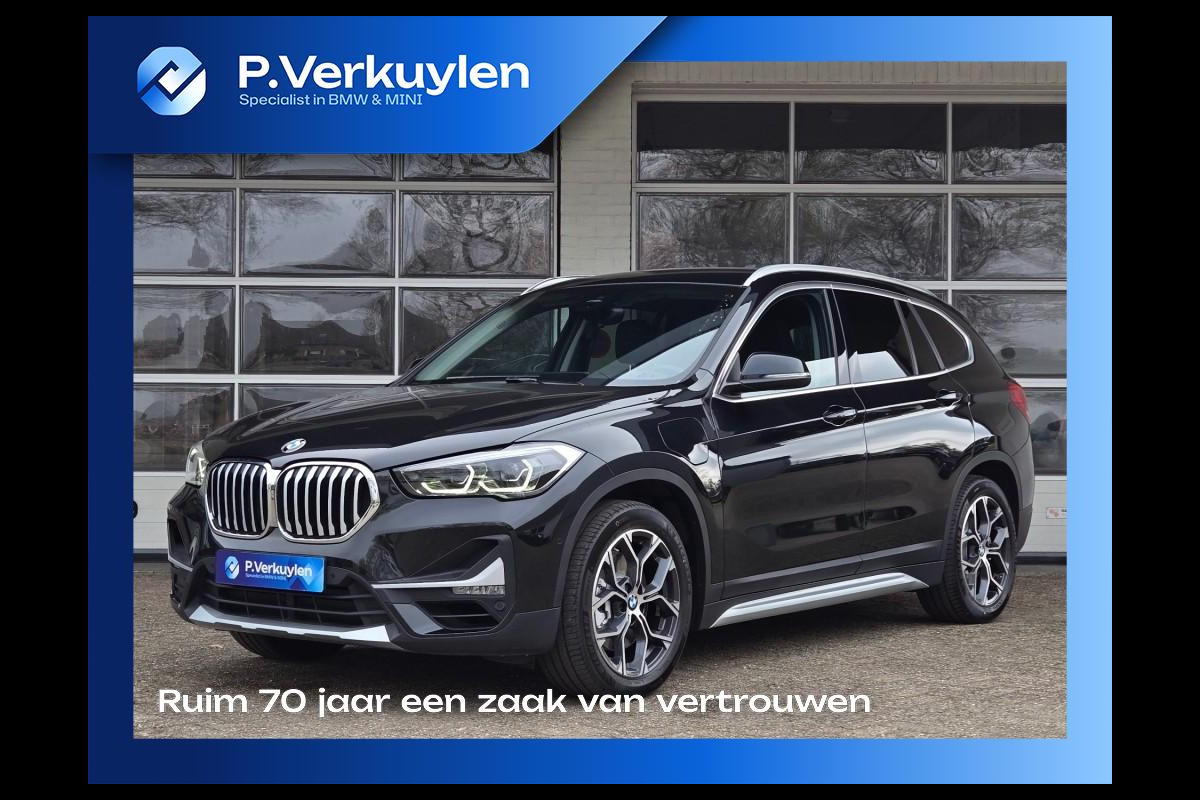 BMW X1 XDRIVE25E X LINE I SPORTSTOELEN I TREKHAAK I HEAD UP I BMW X1 XDRIVE25E X LINE I SPORTSTOELEN I TREKHAAK I HEAD UP I