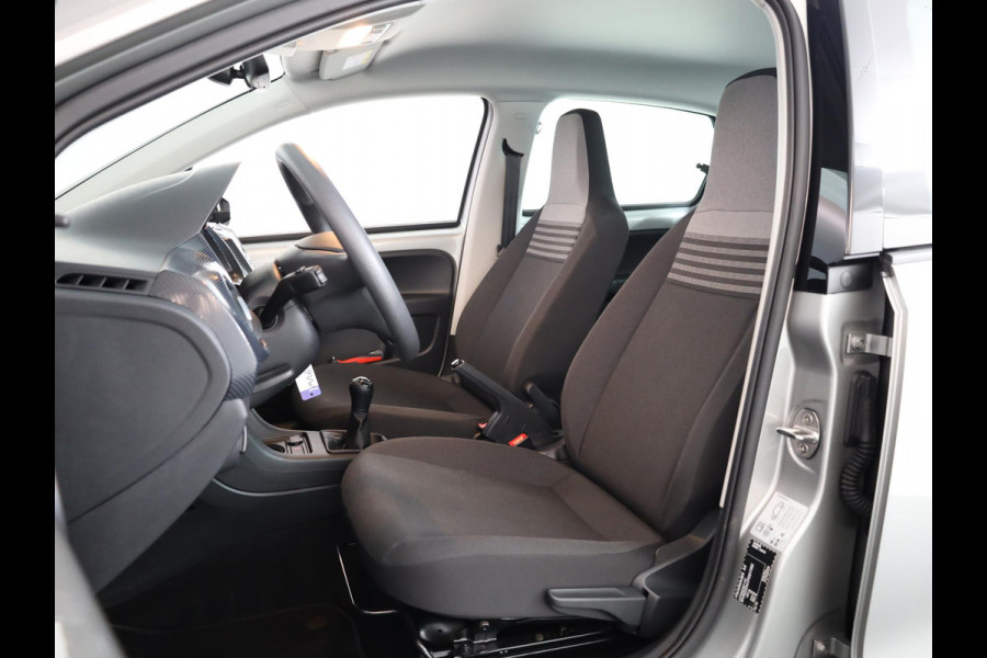 Volkswagen up! 1.0 65 pk | Verlengde garantie | Navigatie via App | Autom. airco | Cruise control | Parkeersensoren achter | Achteruitrijcamera |