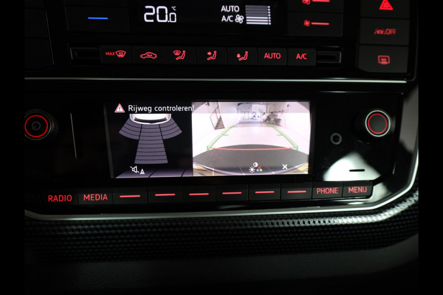 Volkswagen up! 1.0 65 pk | Verlengde garantie | Navigatie via App | Autom. airco | Cruise control | Parkeersensoren achter | Achteruitrijcamera |