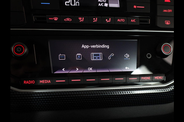 Volkswagen up! 1.0 65 pk | Verlengde garantie | Navigatie via App | Autom. airco | Cruise control | Parkeersensoren achter | Achteruitrijcamera |