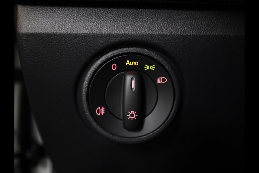 Volkswagen up! 1.0 65 pk | Verlengde garantie | Navigatie via App | Autom. airco | Cruise control | Parkeersensoren achter | Achteruitrijcamera |