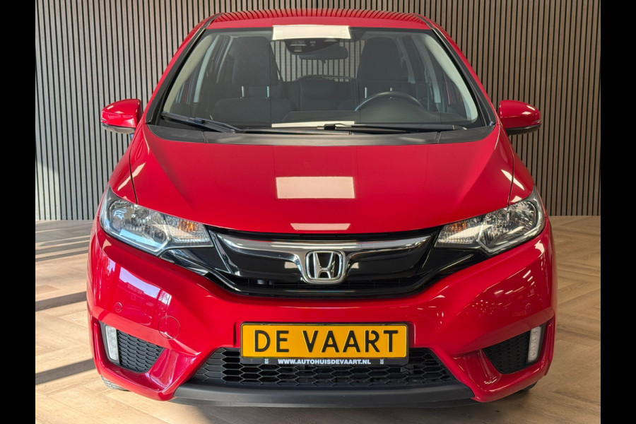 Honda Jazz 1.3 i-VTEC AUTOMAAT AIRCO CRUISE PDC BLUETOOTH STOELVERWARMING LANE ASSSIST