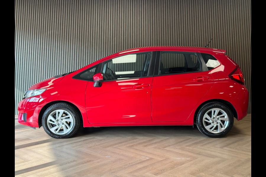 Honda Jazz 1.3 i-VTEC AUTOMAAT AIRCO CRUISE PDC BLUETOOTH STOELVERWARMING LANE ASSSIST