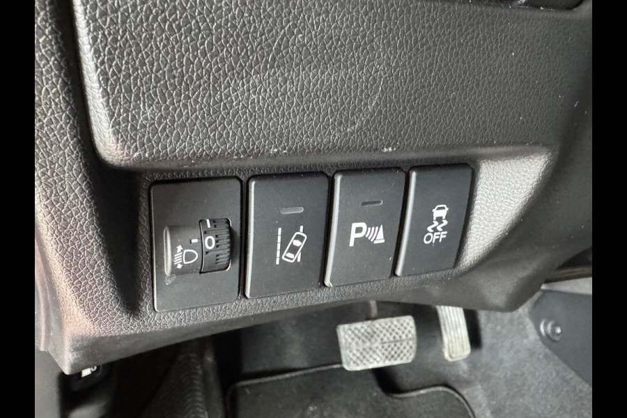 Honda Jazz 1.3 i-VTEC AUTOMAAT AIRCO CRUISE PDC BLUETOOTH STOELVERWARMING LANE ASSSIST