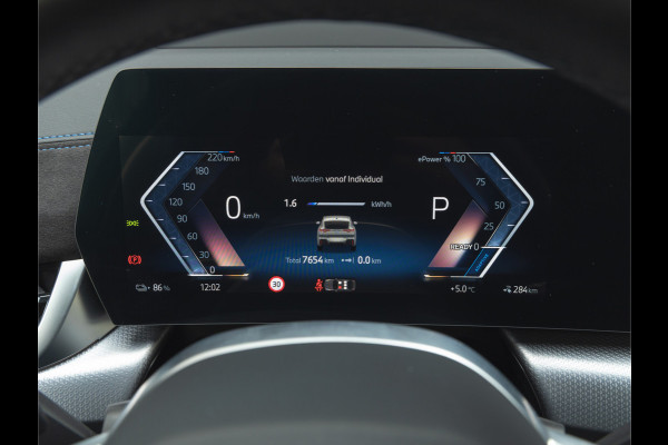 BMW iX2 xDrive30 M-Sport - Pano - Driving Ass - Harman Kardon - Head-Up