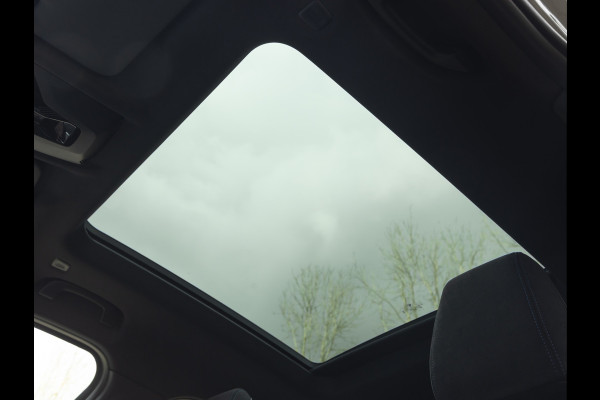 BMW iX2 xDrive30 M-Sport - Pano - Driving Ass - Harman Kardon - Head-Up