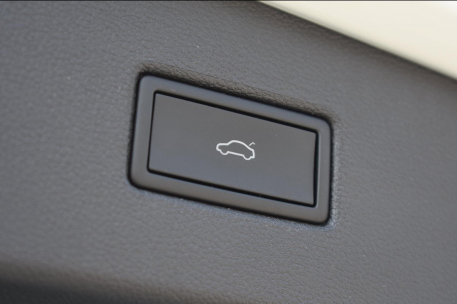 Volkswagen Tiguan 1.5 TSI R-Line | TREKHAAK | IQ LIGHT | VIRTUAL COCKPIT | DEALER ONDERHOUDEN | APPLE CARPLAY | ANDROID AUTO