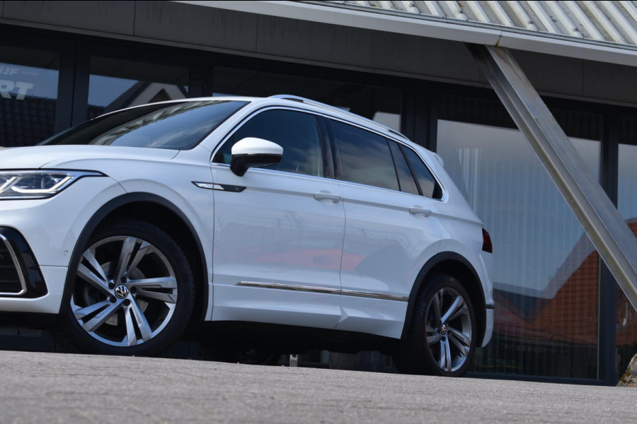 Volkswagen Tiguan 1.5 TSI R-Line | TREKHAAK | IQ LIGHT | VIRTUAL COCKPIT | DEALER ONDERHOUDEN | APPLE CARPLAY | ANDROID AUTO