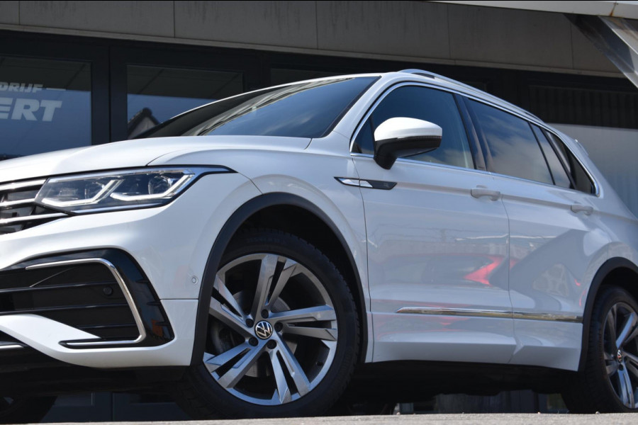 Volkswagen Tiguan 1.5 TSI R-Line | TREKHAAK | IQ LIGHT | VIRTUAL COCKPIT | DEALER ONDERHOUDEN | APPLE CARPLAY | ANDROID AUTO