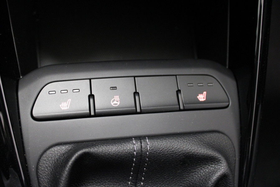 Kia Stonic 1.0 T-GDi MHEV DynamicPlusLine