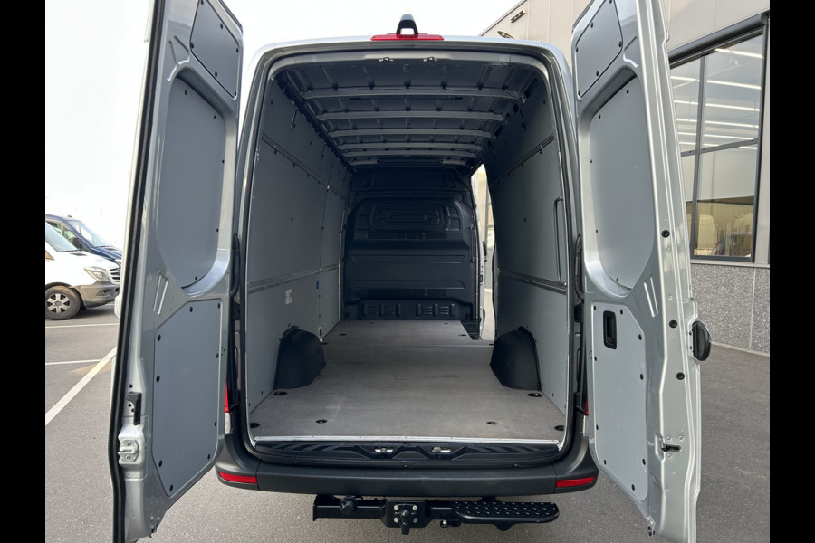 Mercedes-Benz Sprinter 317 CDI L3 H2 3500KG Trekhaak / Automaat / MBUX / Carplay navigatie / Cruise control / Airco / 270 Graden achterdeuren