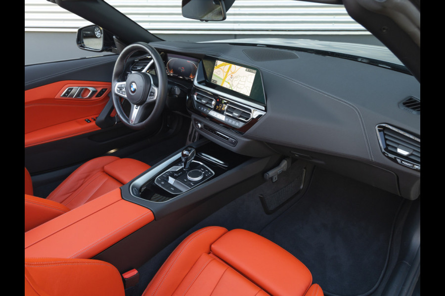 BMW Z4 Roadster sDrive30i M-Sport - Memory M-zetels - Harman Kardon - Head-up