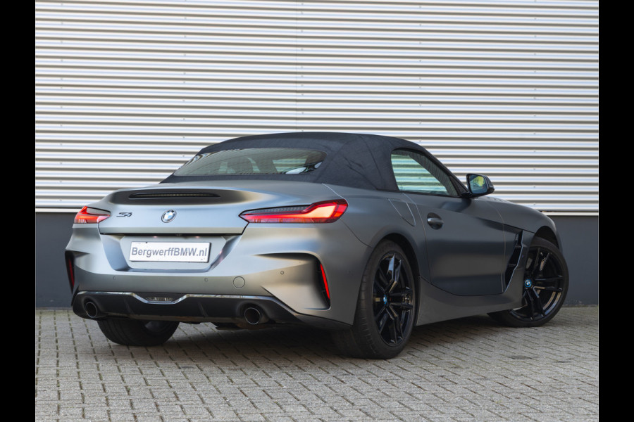 BMW Z4 Roadster sDrive30i M-Sport - Memory M-zetels - Harman Kardon - Head-up