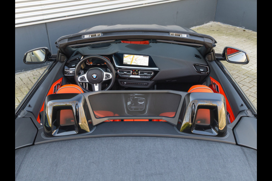 BMW Z4 Roadster sDrive30i M-Sport - Memory M-zetels - Harman Kardon - Head-up