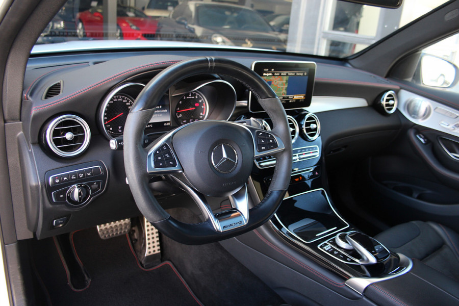Mercedes-Benz GLC AMG 43 4MATIC | Pano | Burmester | 360 | ACC | Trekhaak | Head-up