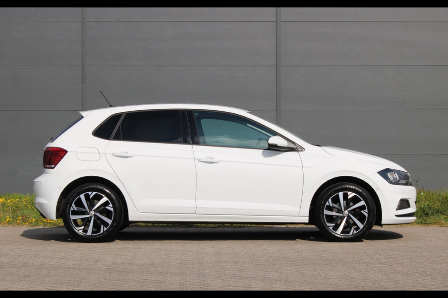 Volkswagen Polo 1.0 TSI Highline AllSeason PDC Stoelverwarming