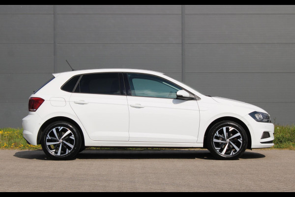 Volkswagen Polo 1.0 TSI Highline AllSeason PDC Stoelverwarming
