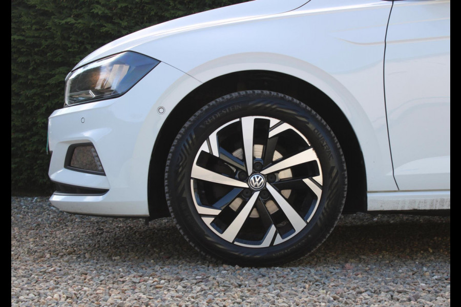 Volkswagen Polo 1.0 TSI Highline AllSeason PDC Stoelverwarming