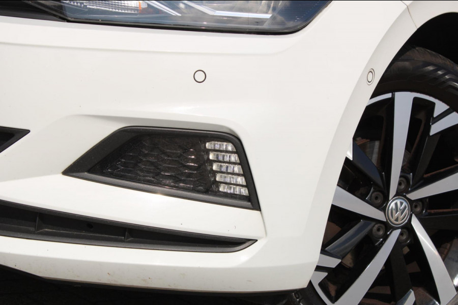 Volkswagen Polo 1.0 TSI Highline AllSeason PDC Stoelverwarming