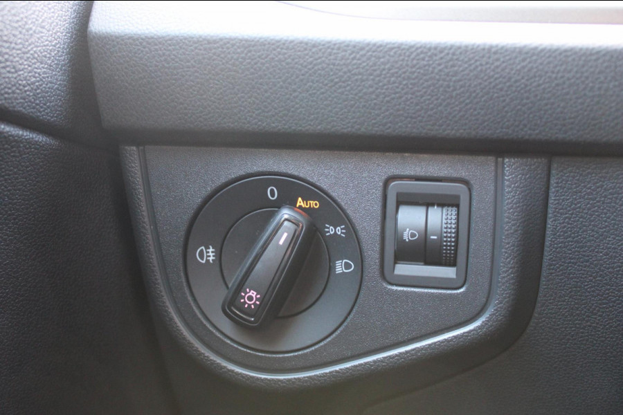 Volkswagen Polo 1.0 TSI Highline AllSeason PDC Stoelverwarming