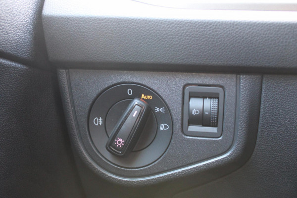 Volkswagen Polo 1.0 TSI Highline AllSeason PDC Stoelverwarming
