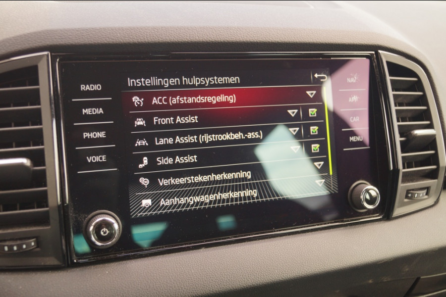 Škoda Karoq 1.5 TSI 150pk DSG Sportline Business