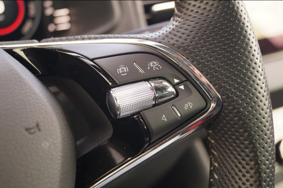 Škoda Karoq 1.5 TSI 150pk DSG Sportline Business