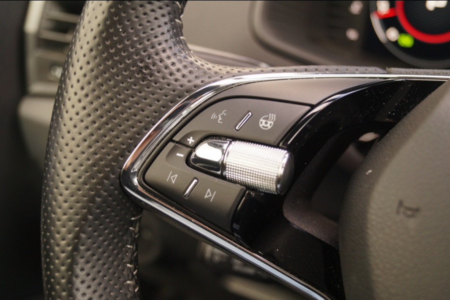 Škoda Karoq 1.5 TSI 150pk DSG Sportline Business