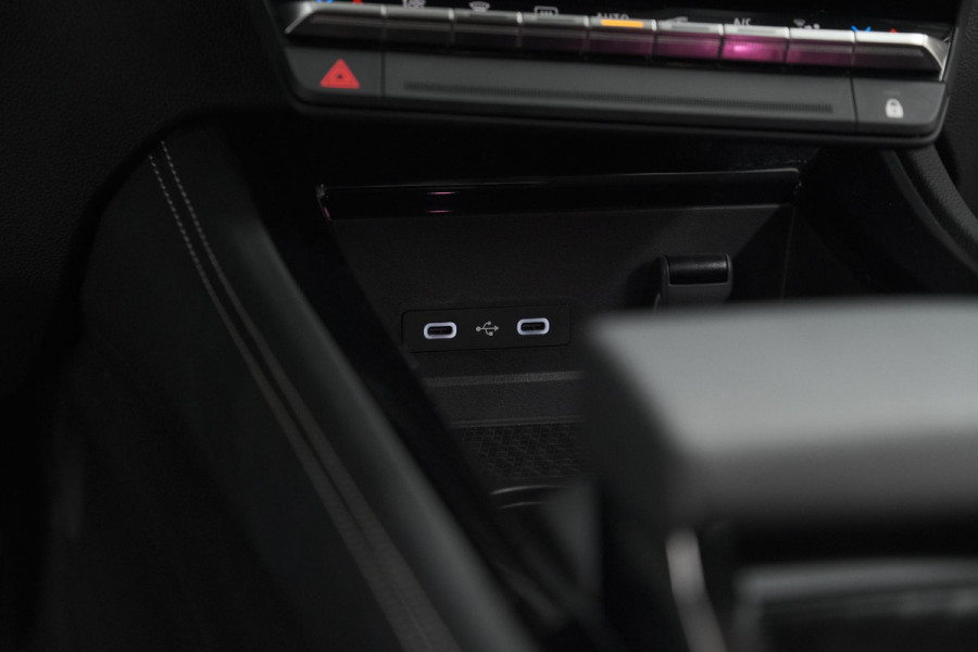 Renault Austral E-Tech Hybrid 200 Techno | Panoramadak | 360 Camera | Dodehoekdetectie | Apple Carplay