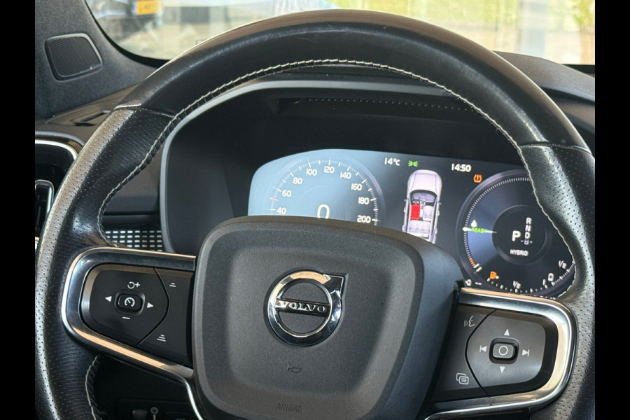 Volvo XC40 1.5 T5 Recharge Inscription Panodak|Memory|Trekhaak