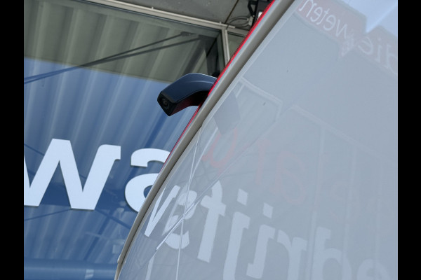 Volkswagen Crafter 35 2.0 TDI L3H3 Automaat | NL-auto | 1e eigenaar | Navi | Carplay | Camera | Clima | PDC