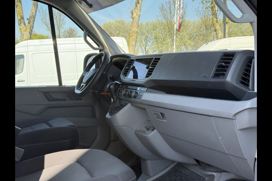 Volkswagen Crafter 35 2.0 TDI L3H3 Automaat | NL-auto | 1e eigenaar | Navi | Carplay | Camera | Clima | PDC