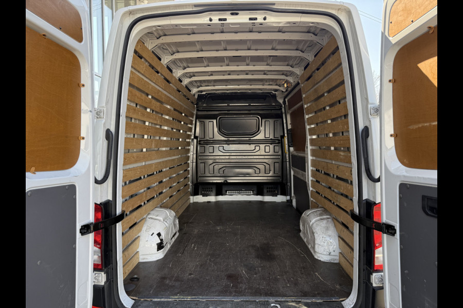 Volkswagen Crafter 35 2.0 TDI L3H3 Automaat | NL-auto | 1e eigenaar | Navi | Carplay | Camera | Clima | PDC