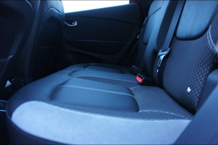 Renault Captur 1.2 TCe Bose Cruise|Camera|Nav|Pano|Stoelverw