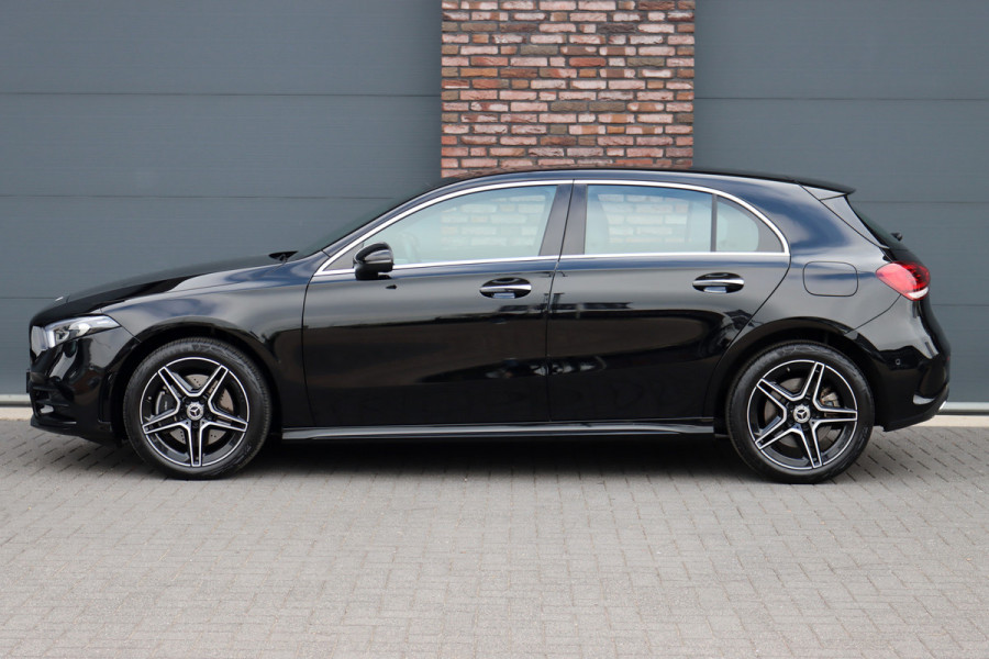 Mercedes-Benz A-Klasse 250 e AMG Line Aut8 | Head-up Display | Trekhaak | Keyless Go | Apple Carplay/Android Auto | Advanced Sound System | Camera |