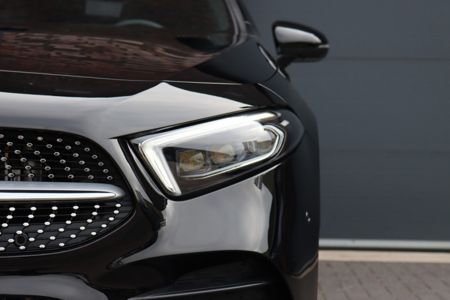 Mercedes-Benz A-Klasse 250 e AMG Line Aut8 | Head-up Display | Trekhaak | Keyless Go | Apple Carplay/Android Auto | Advanced Sound System | Camera |