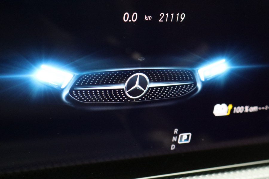 Mercedes-Benz A-Klasse 250 e AMG Line Aut8 | Head-up Display | Trekhaak | Keyless Go | Apple Carplay/Android Auto | Advanced Sound System | Camera |