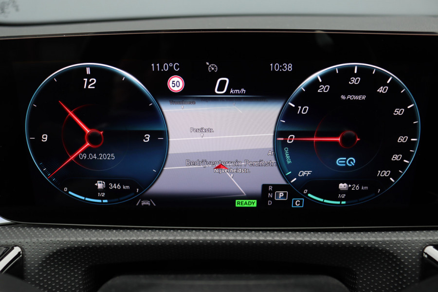 Mercedes-Benz A-Klasse 250 e AMG Line Aut8 | Head-up Display | Trekhaak | Keyless Go | Apple Carplay/Android Auto | Advanced Sound System | Camera |