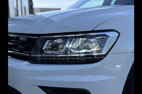Volkswagen Tiguan 1.4 TSI ACT DSG Highline Virtual|Nav|Trekhaak|Led