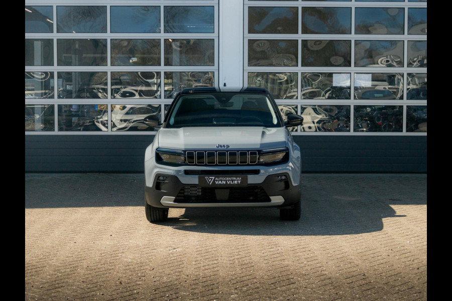 Jeep Avenger 1.2 e-Hybrid Summit | Schuif/Kanteldak | Leder&Winter Pack | Infotainment & Convenience Pack | Storm Grey