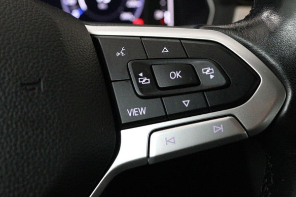 Volkswagen Passat Variant 1.5 TSI Elegance Business R Automaat (CAMERA, NAVIGATIE, AFNEEMBARE TREKHAAK, PDC, ADAPTIVE, GOED ONDH)