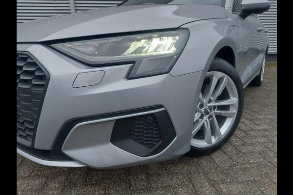 Audi A3 Sportback 40 TFSI e Business edition Automaat,virtueel dashbord, airco,cruise,navigatie,stoelverwarming,parkeersensoren,