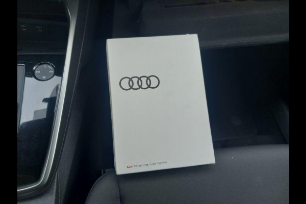 Audi A3 Sportback 40 TFSI e Business edition Automaat,virtueel dashbord, airco,cruise,navigatie,stoelverwarming,parkeersensoren,