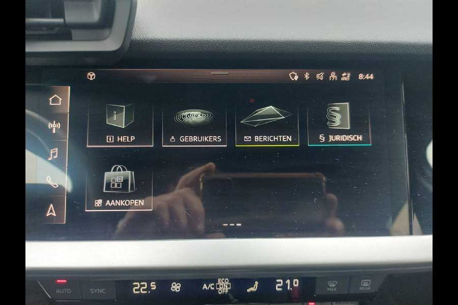 Audi A3 Sportback 40 TFSI e Business edition Automaat,virtueel dashbord, airco,cruise,navigatie,stoelverwarming,parkeersensoren,